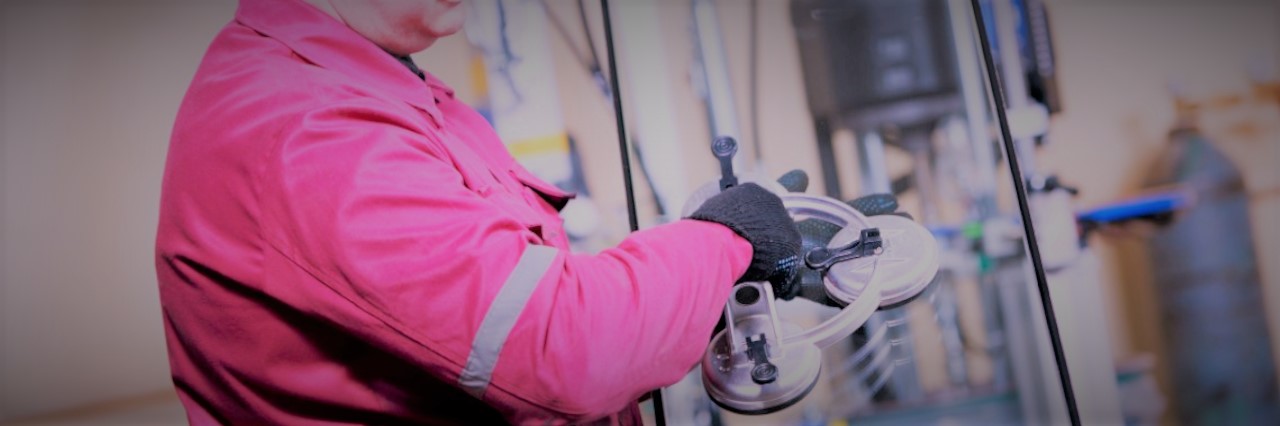 Slider, Glass Fitters in Rotherhithe, South Bermondsey, Surrey Docks, SE16