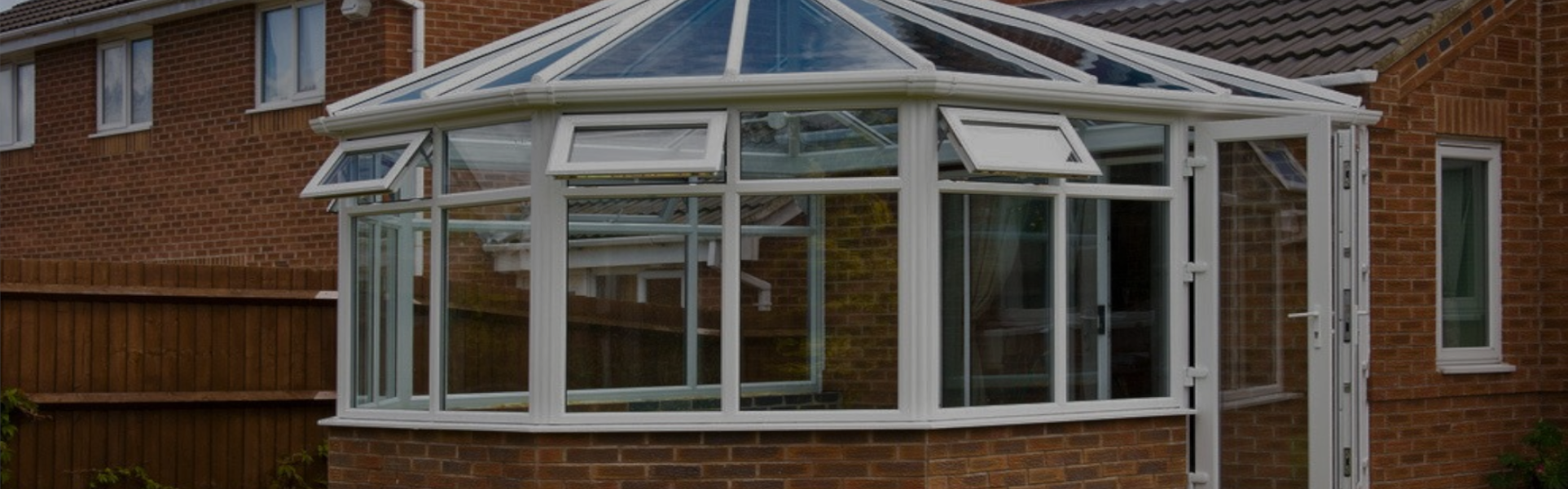 Slider, Glaziers in Rotherhithe, South Bermondsey, Surrey Docks, SE16